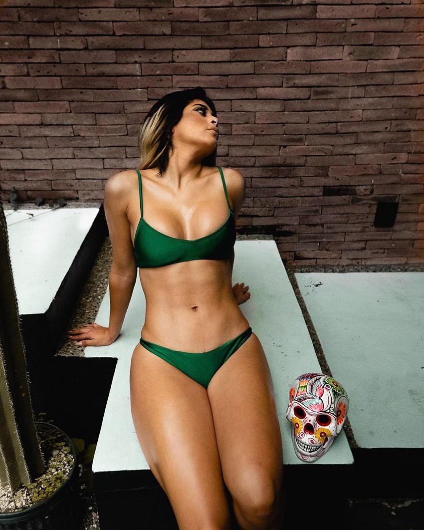 kim shantal hot